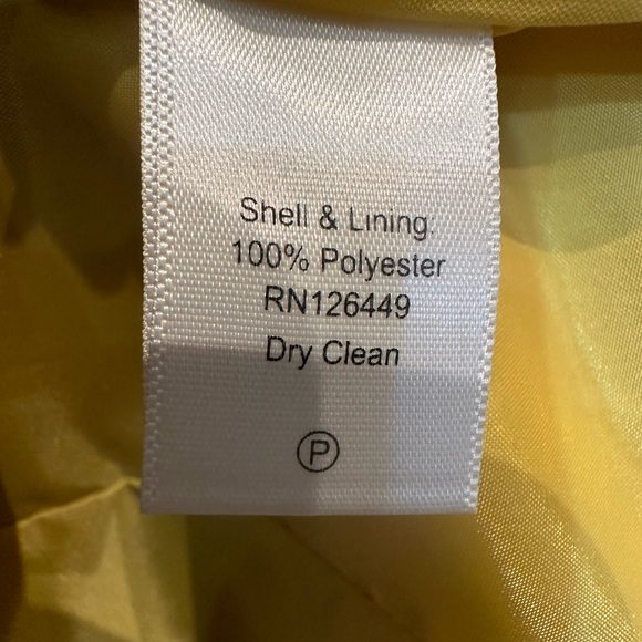 NWOT - Marc Bouwer Unlimited Fancy Yellow Cape Blazer - Size Medium - Picture 7 of 8